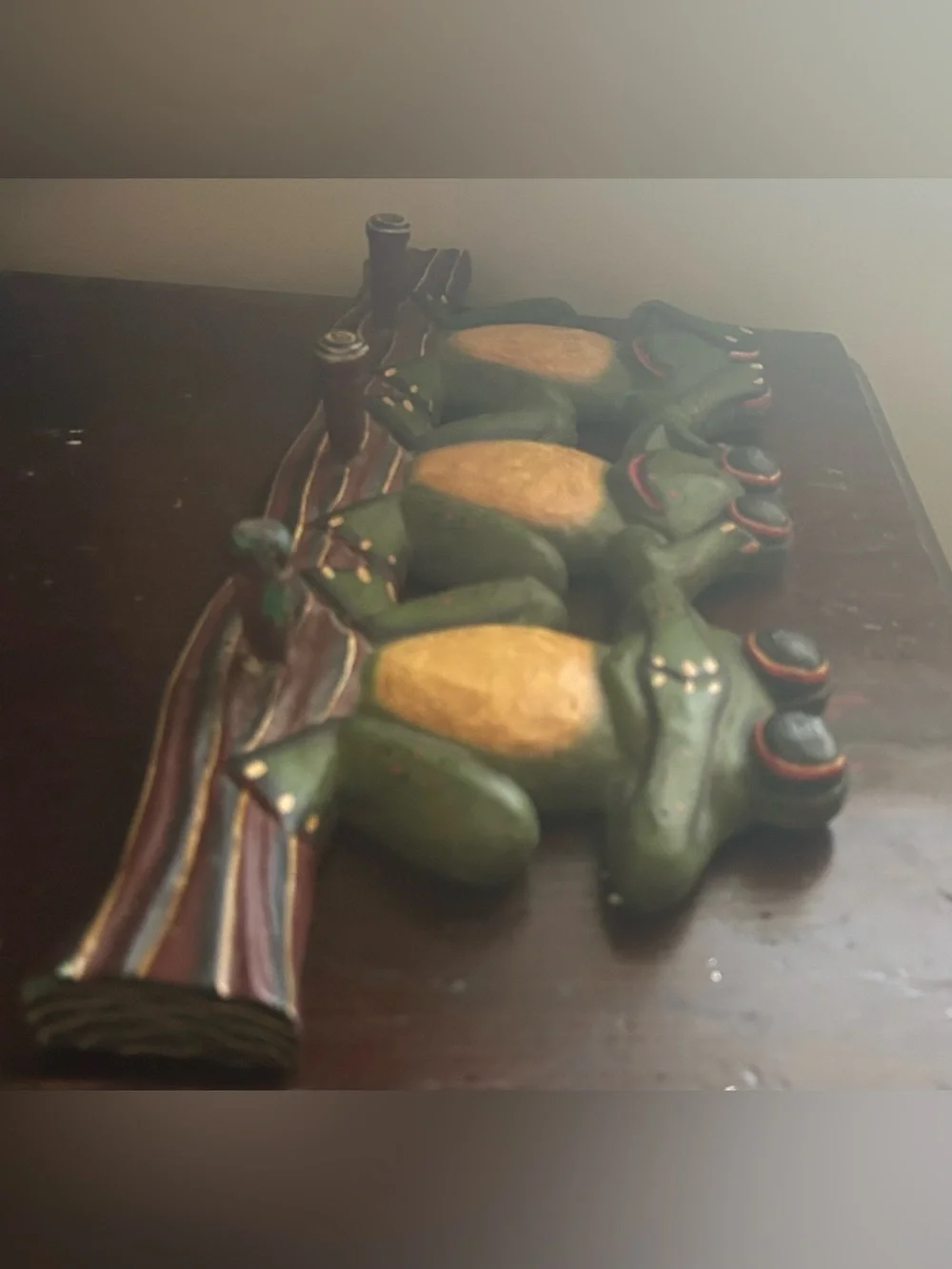 Source Unknown Green Frog Trio Wall Shelf Decor